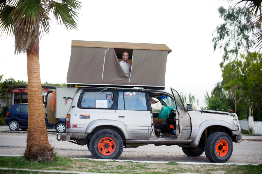 Namiot dachowy Toyota